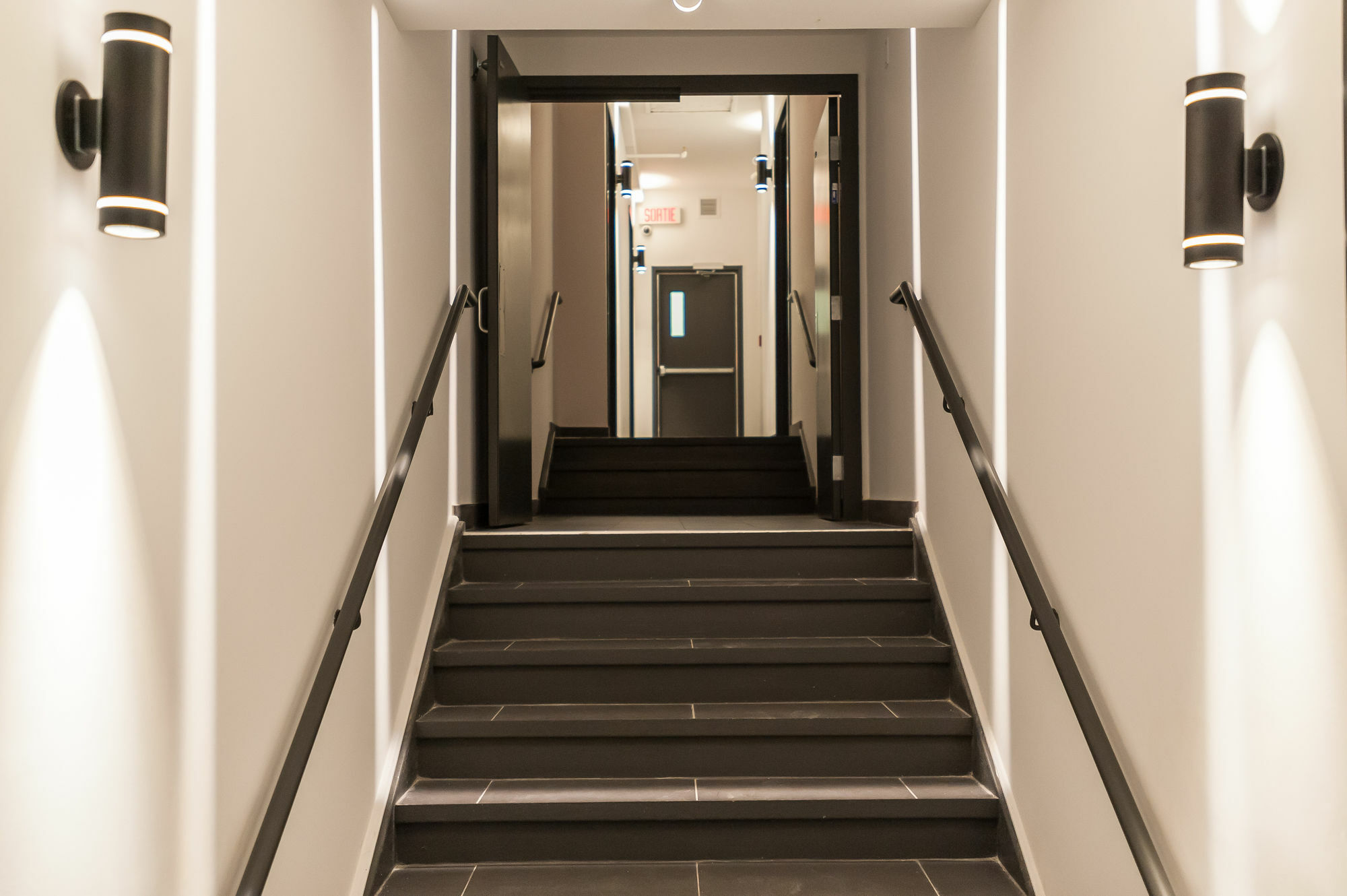 Le Merrill Boutique Hotel Montréal Exteriör bild